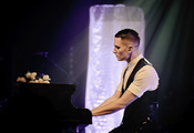 Hurts, adam anderson, адам андерсон